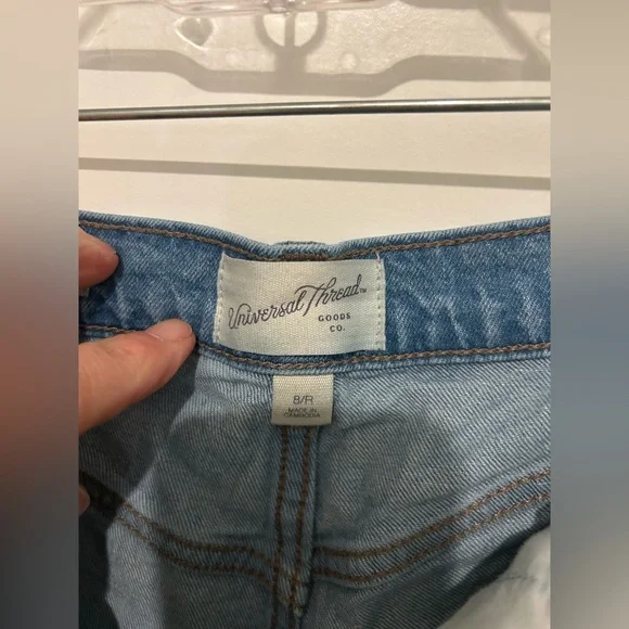 Universal Thread denim shorts size 8/R - Picture 5 of 6